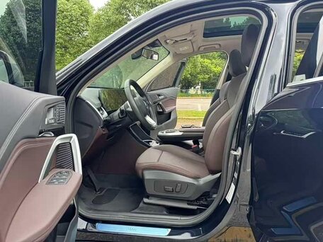 2023 BMW X1 Long 20Li sDrive III (U11/U12), чёрный, 2650000 рублей, вид 5