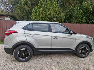 2019 Hyundai Creta I, серый, 1700000 рублей, вид 3