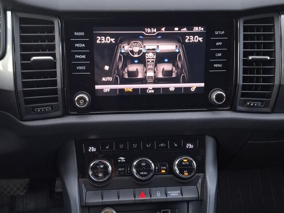 2019 Skoda Kodiaq I, серый - вид 11