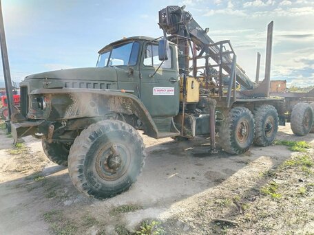 1975 Урал 375, зелёный, 1350000 рублей, вид 2