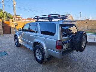1999 Toyota Hilux Surf III Рестайлинг, серебристый, 1900000 рублей, вид 4