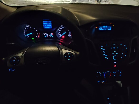 2013 Ford Focus III, синий, 700000 рублей - вид 13