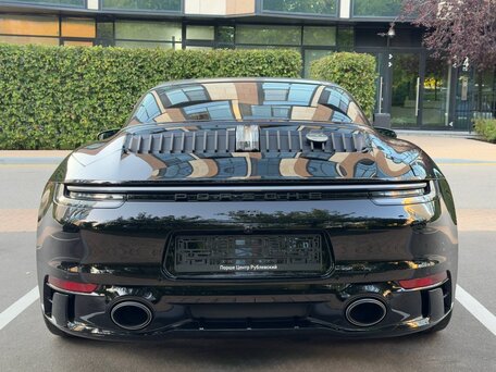 2023 Porsche 911 Targa 4 GTS VIII (992), чёрный, 20850000 рублей, вид 4