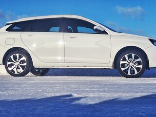 2018 Lada (ВАЗ) Vesta SW I, белый, 1300000 рублей, вид 4