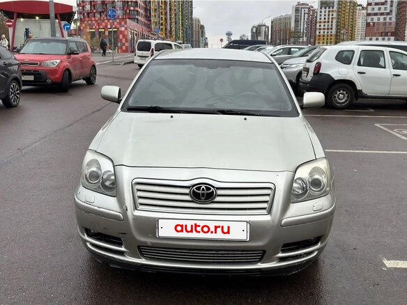 2004 Toyota Avensis II, серебристый, 430000 рублей - вид 1