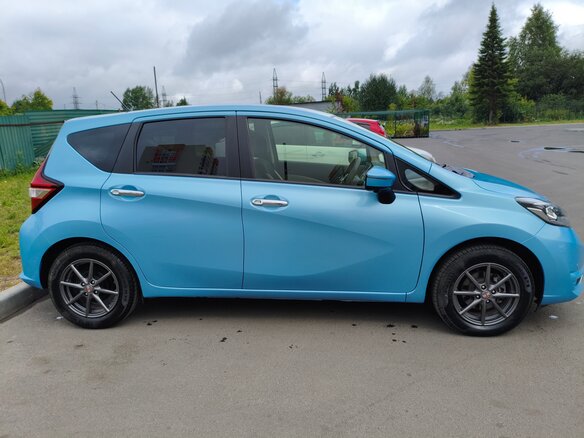 2018 Nissan Note II Рестайлинг, голубой, 820000 рублей - вид 3