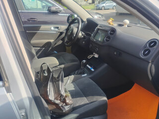 2011 Volkswagen Tiguan I, серебристый, 900000 рублей, вид 5