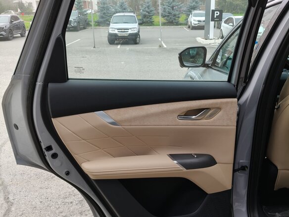 2025 Changan CS75 Plus IV, серый, 4099900 рублей - вид 16