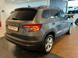 2021 Skoda Karoq I, серый, 2390000 рублей, вид 4