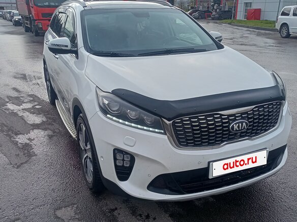 2018 Kia Sorento III Prime Рестайлинг, белый, 2890000 рублей - вид 1