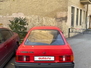 1988 Ford Sierra I, красный, 180000 рублей, вид 4