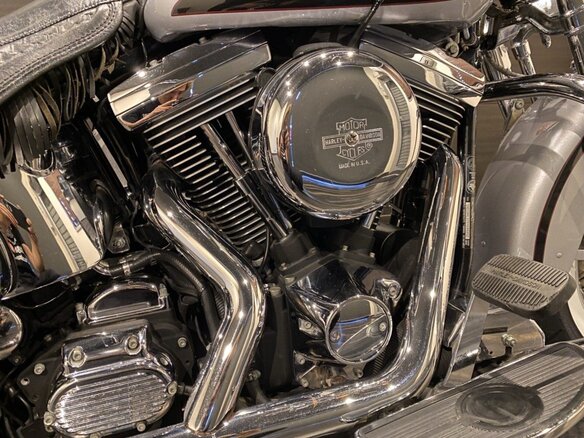 1999 Harley-Davidson Springer Softail, серебристый, 1243000 рублей - вид 4