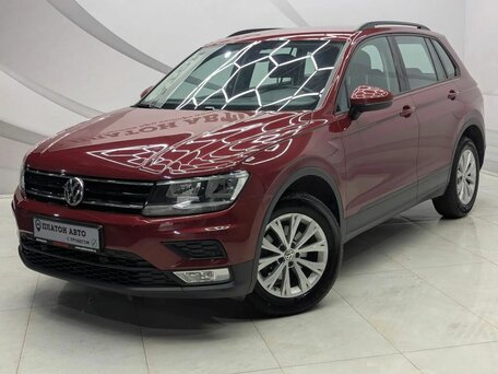 2017 Volkswagen Tiguan II, красный, 2049000 рублей, вид 1