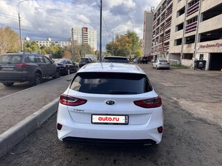 2018 Kia Ceed III, белый, 1450000 рублей, вид 3