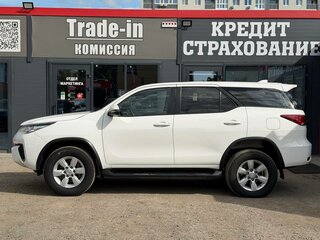 2018 Toyota Fortuner II, белый, 2299000 рублей, вид 5