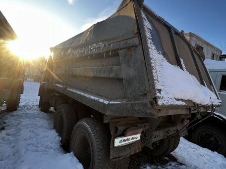 1993 КамАЗ 65111, зелёный, 400000 рублей, вид 3