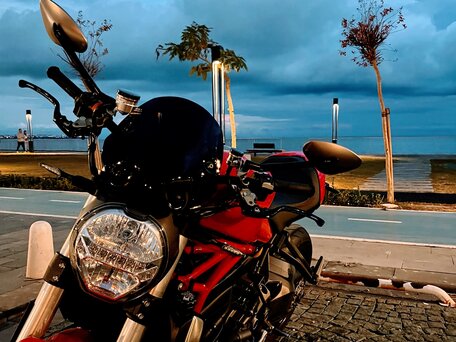 2017 Ducati Monster 1200, красный, 990000 рублей, вид 2