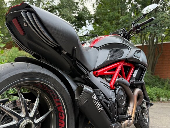 2014 Ducati Diavel Carbon, красный, 1270000 рублей - вид 13