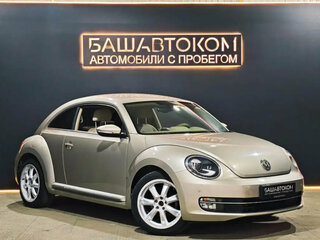 2014 Volkswagen Beetle II (A5), золотистый, 1599000 рублей, вид 3