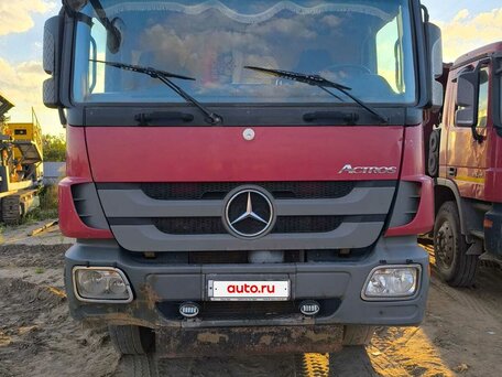 2012 Mercedes-Benz Actros, пурпурный, 4300000 рублей, вид 2