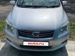 2010 Toyota Corolla Axio X (E140, E150) Рестайлинг, серебристый, 930000 рублей, вид 1
