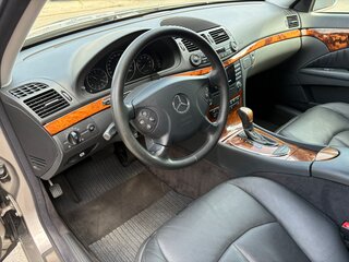 2003 Mercedes-Benz E-Класс 320 III (W211, S211), бежевый, 1300000 рублей, вид 5