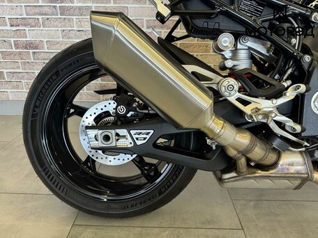 2024 BMW S 1000 RR, чёрный, 2230000 рублей, вид 5