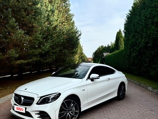 2021 Mercedes-Benz C-Класс AMG 43 AMG IV (W205) Рестайлинг, белый, 6700000 рублей, вид 3