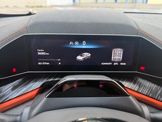 2023 Zeekr 001 100 kWh I, белый, 5250000 рублей, вид 4
