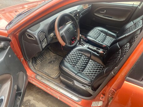 1998 Volvo S40 I, красный, 70000 рублей, вид 5