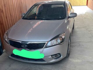 2012 Kia Ceed I Рестайлинг, серебристый, 658000 рублей, вид 3