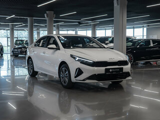 2026 Kia K3 II (China Market) Рестайлинг, белый, 3030000 рублей, вид 2