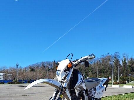 2006 Honda XR 400, белый, 300000 рублей, вид 3
