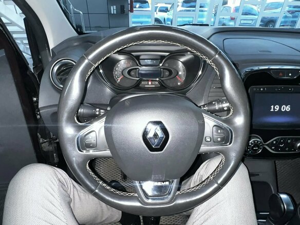2018 Renault Kaptur I, чёрный, 1450000 рублей - вид 12