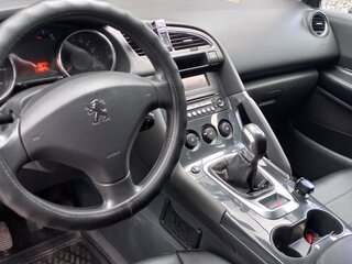 2011 Peugeot 3008 I, коричневый, 700000 рублей, вид 4
