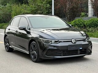 2023 Volkswagen Golf VIII, серый, 1985000 рублей, вид 5