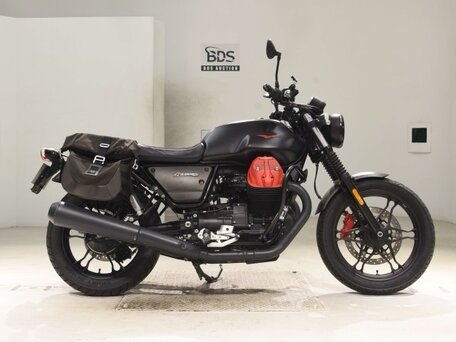 2019 Moto Guzzi V 7 III, чёрный, 792000 рублей, вид 2