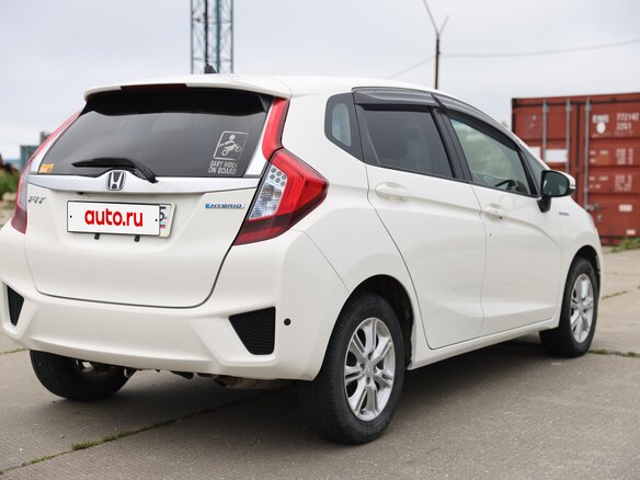 2017 Honda Fit III, белый, 850000 рублей - вид 4