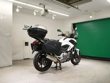 2013 Honda NC 700X, белый, 595000 рублей, вид 5