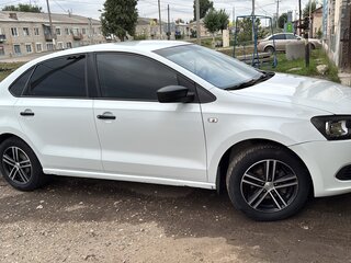 2014 Volkswagen Polo V, белый, 980000 рублей, вид 5