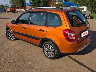 2021 Lada (ВАЗ) Granta Cross I Рестайлинг, оранжевый, 990000 рублей, вид 2