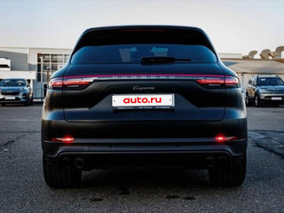 2022 Porsche Cayenne III, чёрный, 9500000 рублей, вид 3
