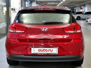 2018 Hyundai i30 III, красный, 1430000 рублей, вид 5