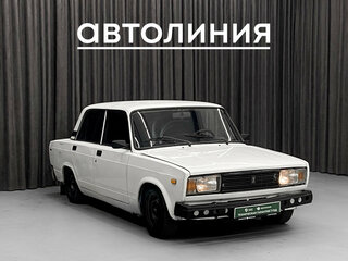 2005 Lada (ВАЗ) 2105, белый, 115000 рублей, вид 2