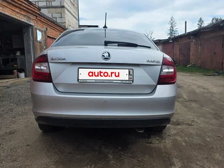 2018 Skoda Rapid I Рестайлинг, серебристый, 1135000 рублей, вид 3