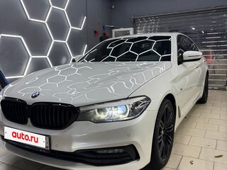 2018 BMW 5 серии 520d VII (G30/G31/G38), белый, 3050000 рублей, вид 1