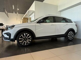 2026 Lada (ВАЗ) Vesta SW Cross I Рестайлинг (NG), белый, 2251000 рублей, вид 1