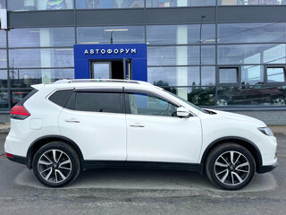 2019 Nissan X-Trail III Рестайлинг, белый, 2295000 рублей, вид 4