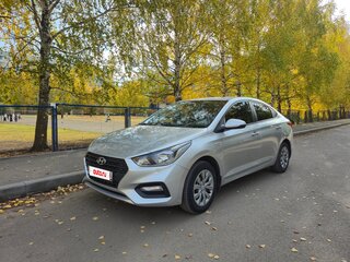 2017 Hyundai Solaris II, серый, 1200000 рублей, вид 2