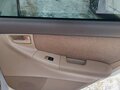 2002 Toyota Corolla IX (E120, E130), белый, 500000 рублей - вид 11